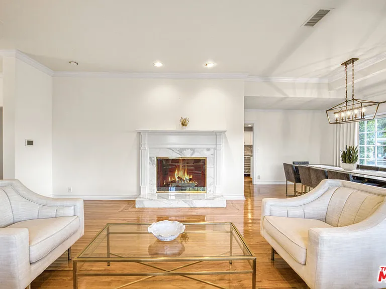 3690 Crownridge Dr — Photo 18