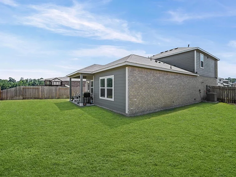 107 Resilient Gale Ct — Photo 22