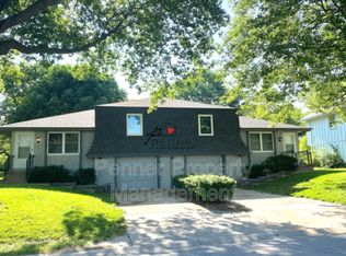 908 SW 15th St, Blue Springs, MO 64015