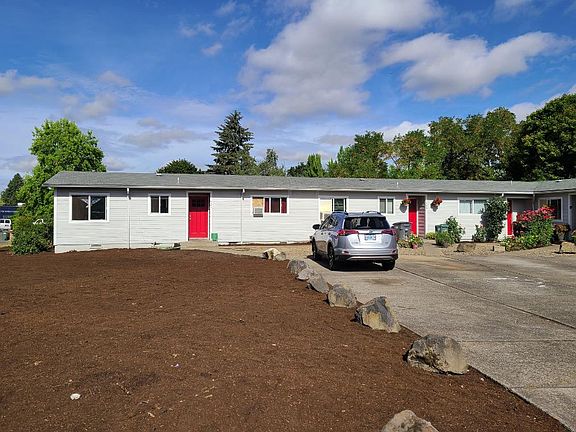 2nd image of 721 NE 20th Pl #739A