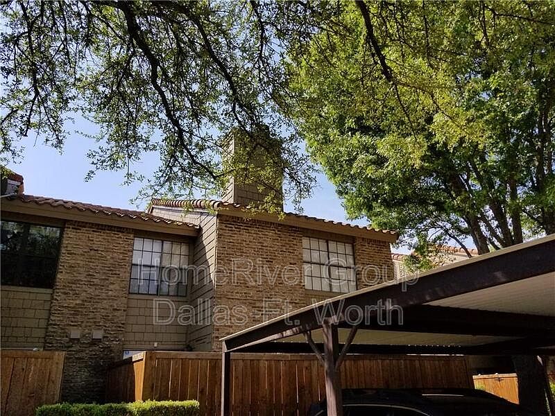 1st image of 333 Melrose Dr APT 24D