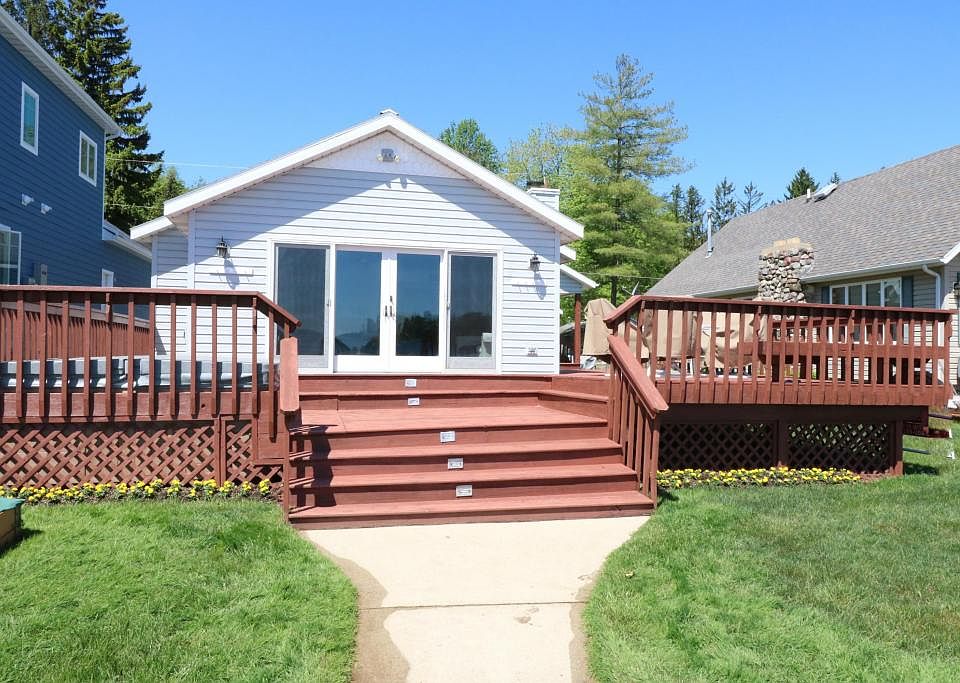 1st image of 50443 W Lakeshore Dr