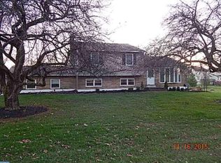 1060 Doylestown Pike, Quakertown, PA 18951
