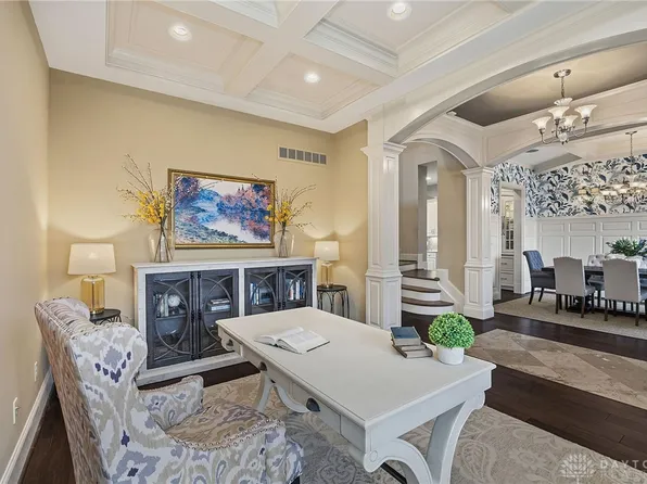 7210 Keltner Dr, West Chester, OH 45069