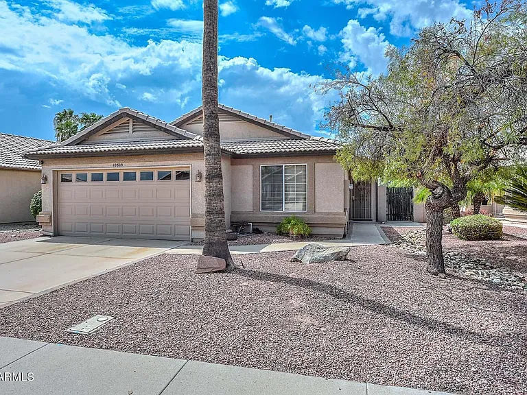 10509 W Runion Dr — Photo 47