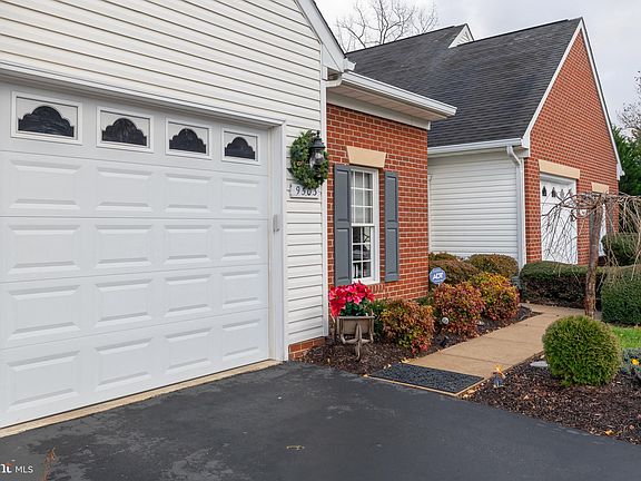 4th image of 9503 Perthway Ct