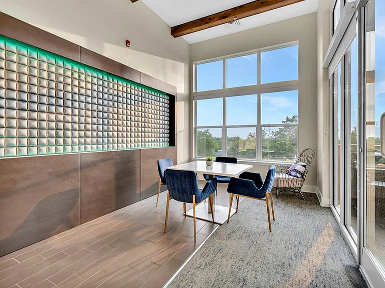 The Vue — Photo 33
