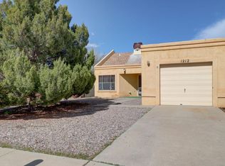 1212 Birch Dr, Las Cruces, NM 88001
