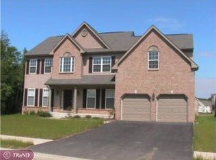 5 Magil Ct, Newark, DE 19702