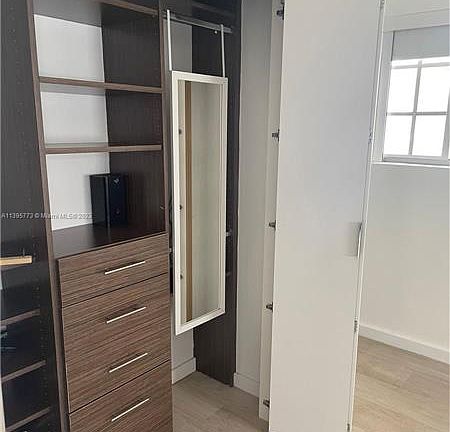 5th image of 700 16th St APT 210