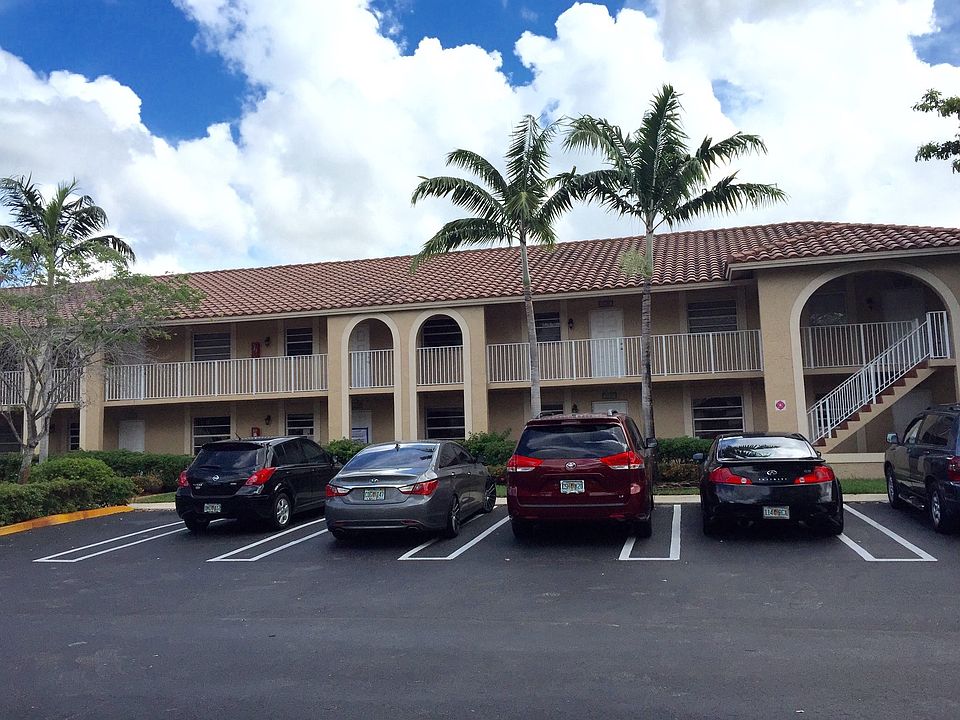 1st image of 11207 Royal Palm Blvd
