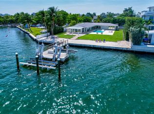 200 Harbor Dr, Key Biscayne, FL 33149