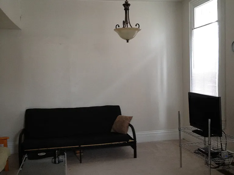 124 S 6th St — Photo 5