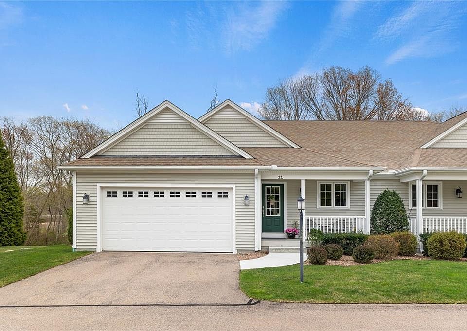 11 Meghan Ln, North Kingstown, RI 02852 Zillow