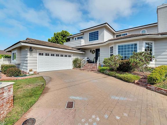 2nd image of 972 Skylark Dr