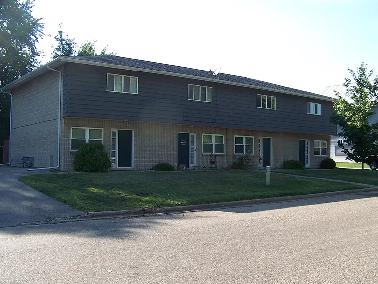 111 Pin Oak Dr #C — Photo 20