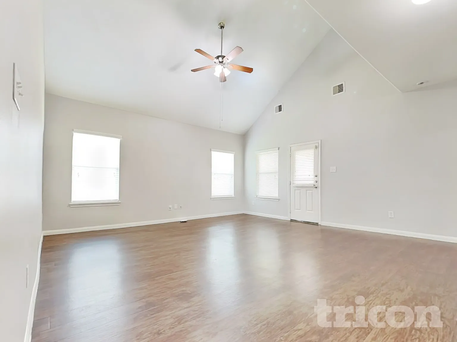 2335 Gianna Way Houston TX — Photo 2