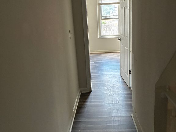 5th image of 510 W Lafayette St