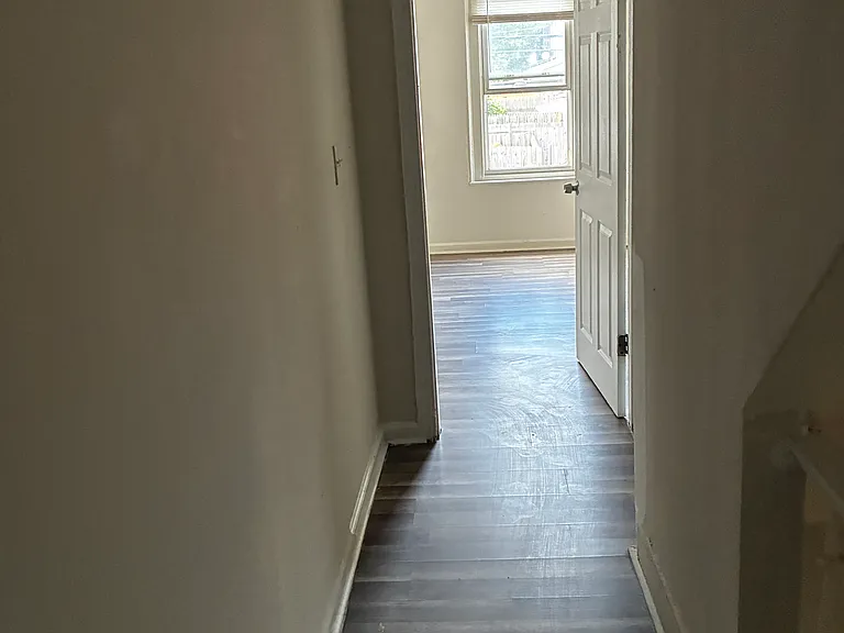 510 W Lafayette St — Photo 5