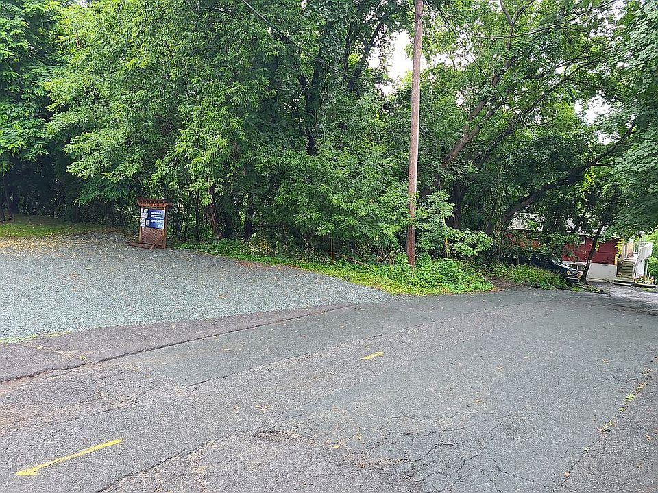 2nd image of 5 Prospect Ave