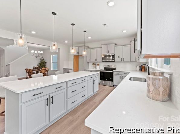 1503 Autumn Banks Way #2P, High Shoals, NC 28077