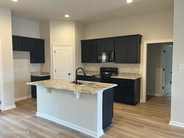 315 Mulholland Ln, Duson, LA 70529