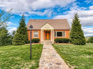 1720 Vernon St, Christiansburg, VA 24073