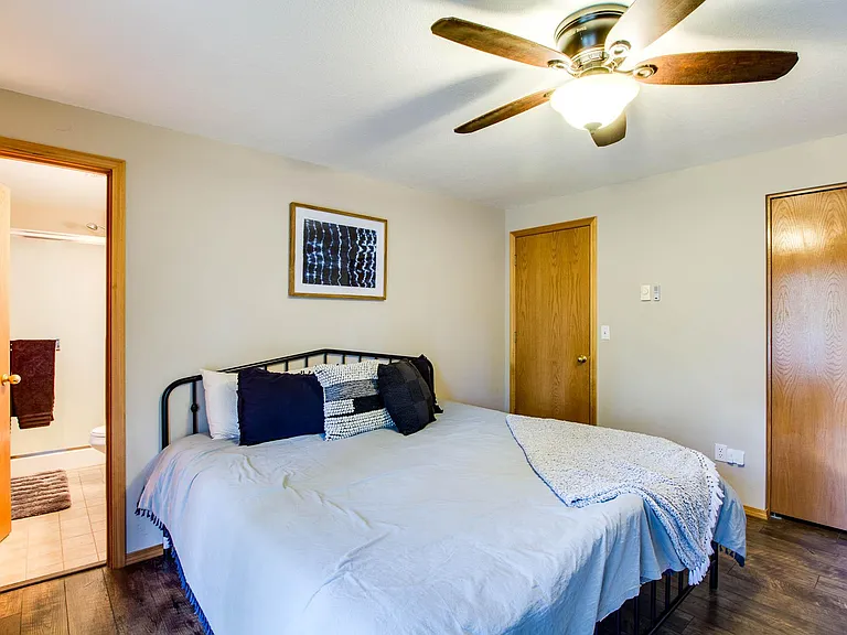 17184 Island Loop Way — Photo 13