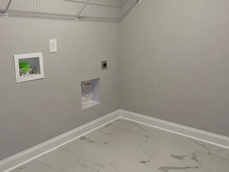 3084 Timberdale Dr — Photo 24