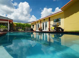 13424 SW 1st Ter, Miami, FL 33184