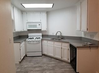 14459 Benefit St APT 10, Sherman Oaks, CA 91423