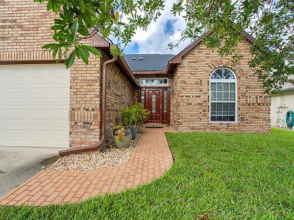 2nd image of 1466 Hyde Park Dr