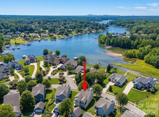 331 Montibello Dr, Mooresville, NC 28117