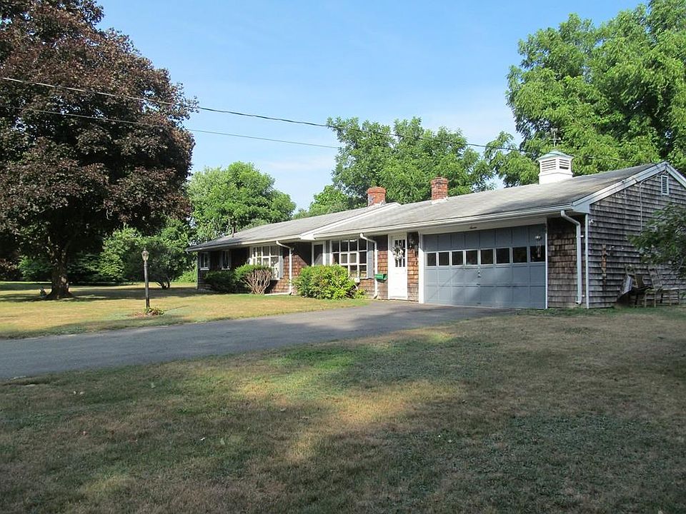 1st image of 7 Lori Ln
