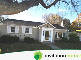 8257 Karlov Ave, Skokie, IL
