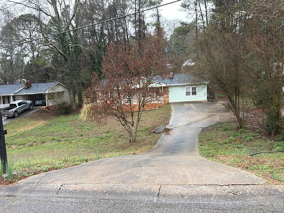 1st image of 6480 Executive Dr