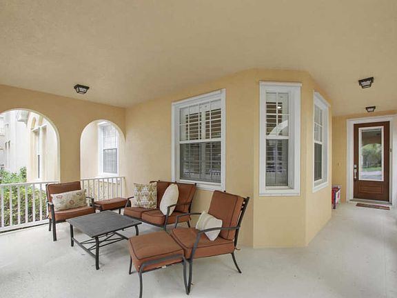 2nd image of 3411 Greenway Dr