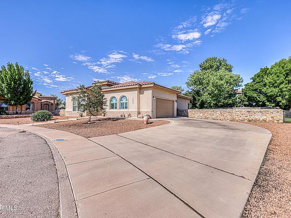 5th image of 1081 Dona Beatriz Cir