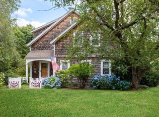 74 Prospect St, Hingham, MA 02043