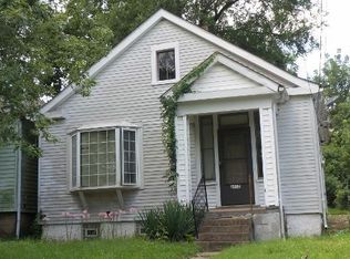 2617 Carson Rd, Saint Louis, MO 63114