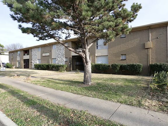 2nd image of 5510 Reiger Ave #114