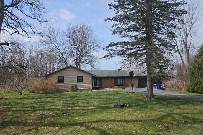 1st image of 3126 Gaines Rd