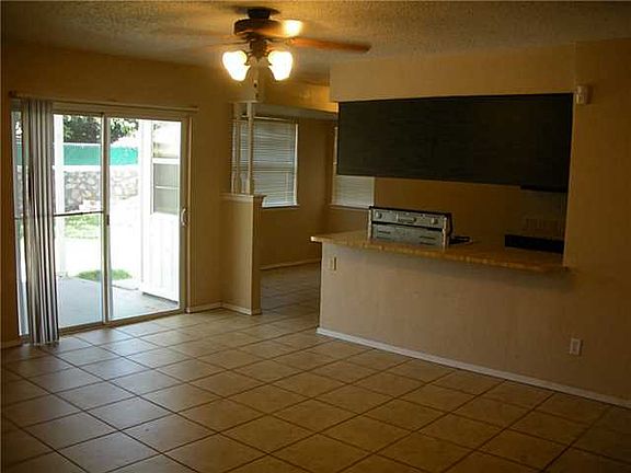 4th image of 10926 George Archer Dr