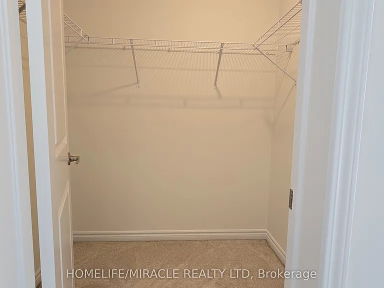25 Phyllis Dr — Photo 20