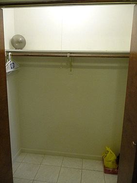 3rd image of 2700 W Touhy Ave #2C