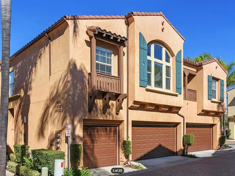 11426 Miro Cir — Photo 1
