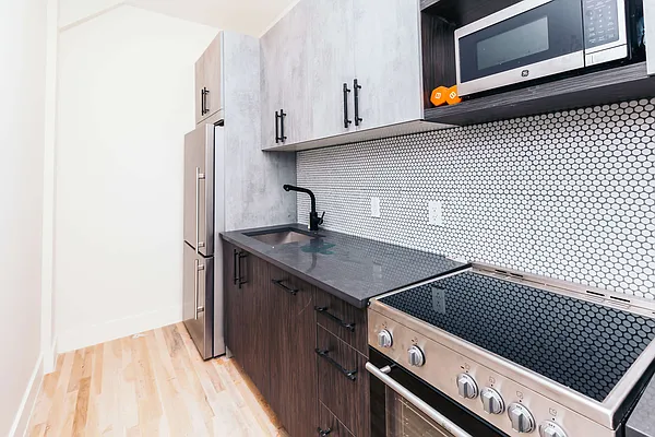 Rented by Nooklyn NYC LLC | media 7