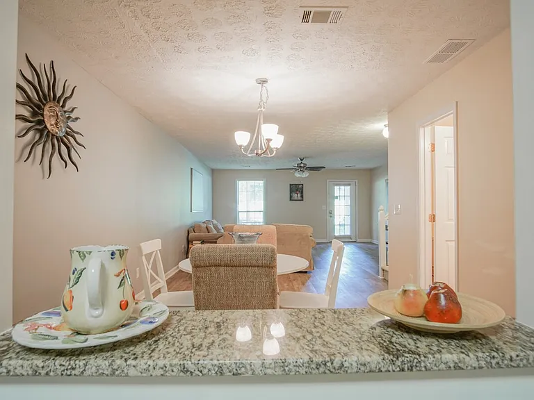 846 Park Pl NE #ID1569982P — Photo 21