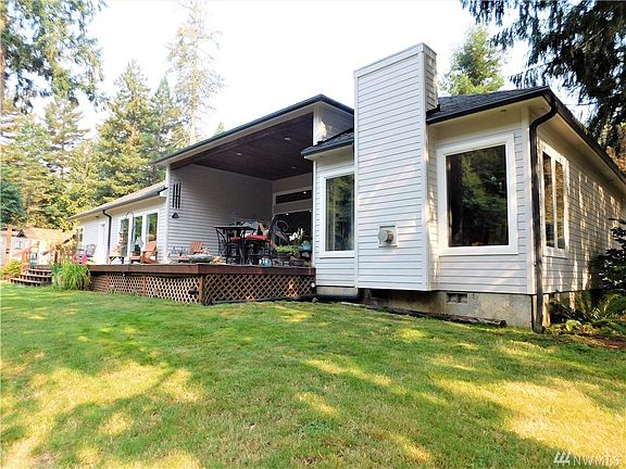 3rd image of 321 Laverne Dr