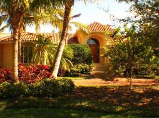 317 1st Ave S, Tierra Verde, FL 33715